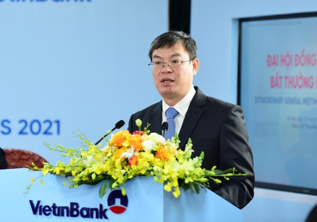 Ông Trần Minh Bình, Bí thư Đảng ủy, Chủ tịch HĐQT VietinBank phát biểu tại ĐHCĐ