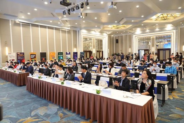 Toàn cảnh buổi Họp báo Toàn cảnh buổi Họp báo