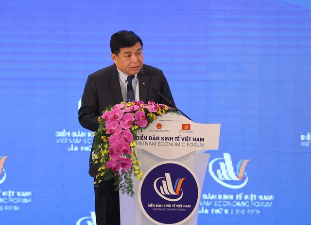 Ông Nguyễn Chí Dũng, Bộ trưởng Bộ Kế hoạch Đầu tư phát biểu tại sự kiện Ông Nguyễn Chí Dũng, Bộ trưởng Bộ Kế hoạch Đầu tư phát biểu tại sự kiện