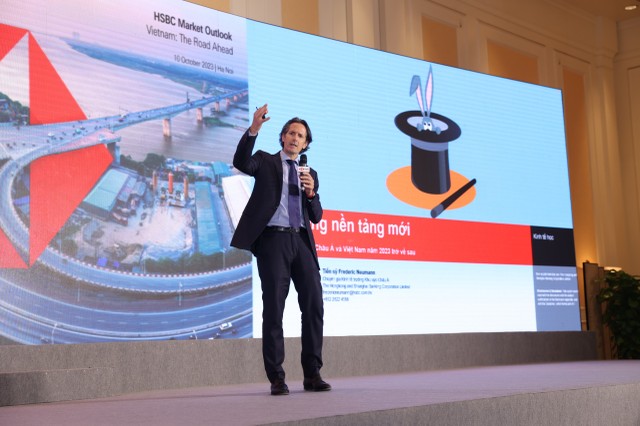Ông Frederic Neumann, Kinh tế trưởng khối Nghiên cứu Kinh tế châu Á, Ngân hàng HSBC