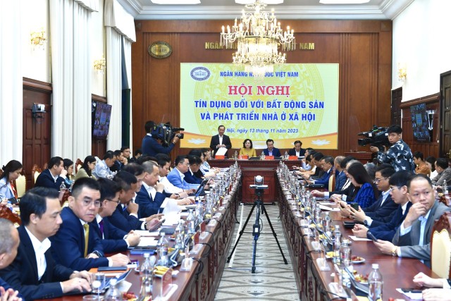 Toàn cảnh Hội nghị Toàn cảnh Hội nghị