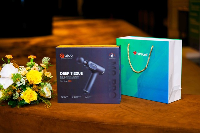 Món quà tặng cổ đông tham dự đến cuối Đại hội của VPBank