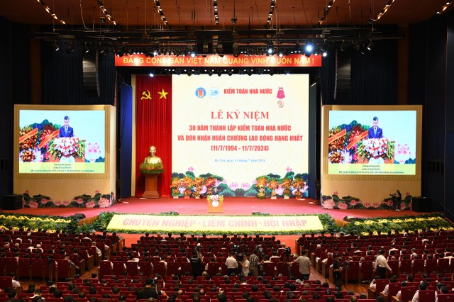 Toàn cảnh Lễ kỷ niệm Toàn cảnh Lễ kỷ niệm