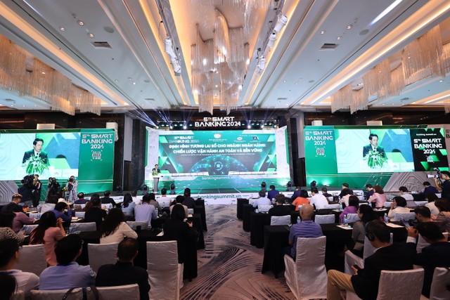 Toàn cảnh Diễn đàn