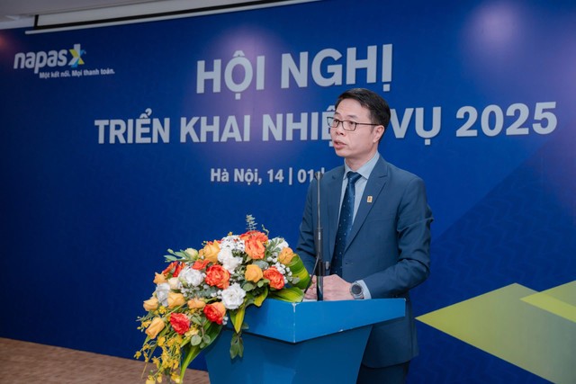 Ông Nguyễn Quang Hưng – Chủ tịch HĐQT NAPAS phát biểu tại hội nghị Ông Nguyễn Quang Hưng – Chủ tịch HĐQT NAPAS phát biểu tại hội nghị