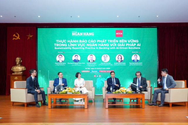 Các đại biểu thảo luận tại sự kiện Các đại biểu thảo luận tại sự kiện