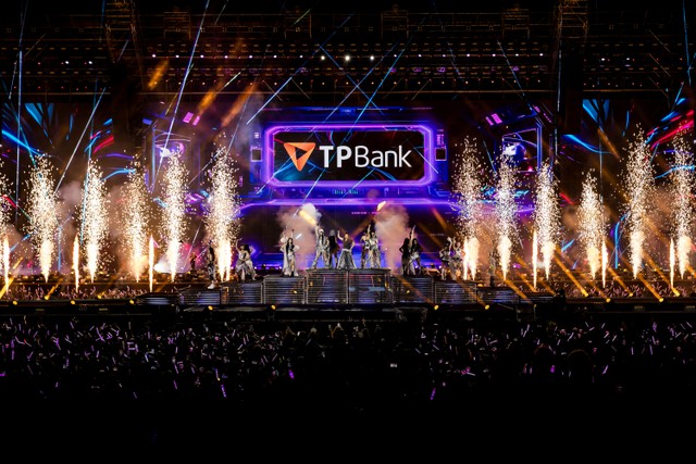 Xinhiu đang đếm ngược từng ngày để chờ khoảnh khắc cháy hết mình tại Em Xinh “Say Hi” Concert Đêm 2.