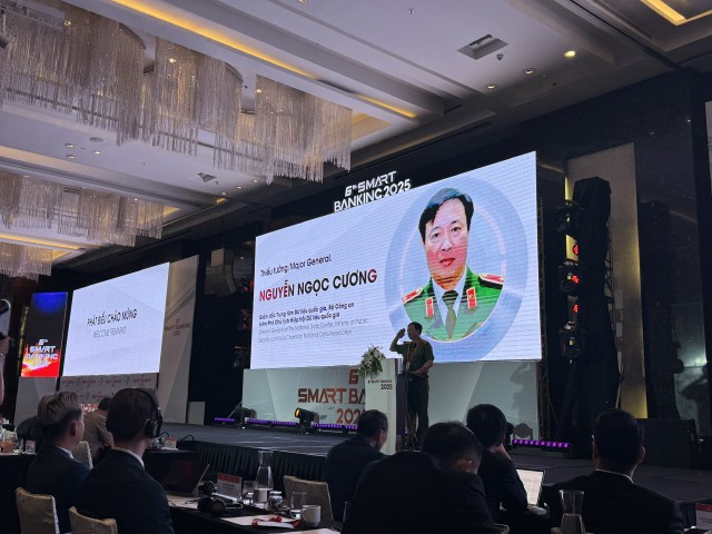 Thiếu tướng Nguyễn Ngọc Cương, Giám đốc Trung tâm Dữ liệu quốc gia, Bộ Công an, kiêm Phó Chủ tịch Hiệp hội Dữ liệu quốc gia Thiếu tướng Nguyễn Ngọc Cương, Giám đốc Trung tâm Dữ liệu quốc gia, Bộ Công an, kiêm Phó Chủ tịch Hiệp hội Dữ liệu quốc gia