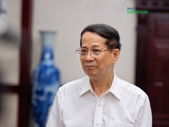 PGS.TS Ngô Trí Long: &quot;Bộ Công thương hiện tại vẫn chưa ban hành khung giá phát điện cho các nhà máy điện khí LNG&quot; - Ảnh: M.Minh