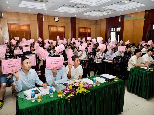 Toàn bộ tờ trình của Đại hội đã được cổ đông DBC thông qua