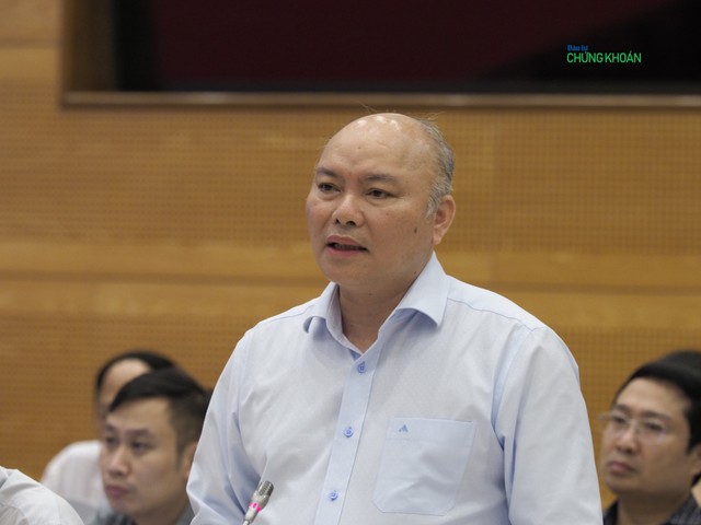 Chánh Văn phòng, Người phát ngôn Bộ Nội vụ Vũ Đăng Minh tại họp báo chiều 4/5 Chánh Văn phòng, Người phát ngôn Bộ Nội vụ Vũ Đăng Minh tại họp báo chiều 4/5