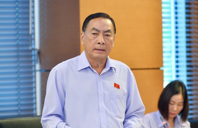 Đại biểu Quốc hội Phạm Văn Hoà (đoàn Đồng Tháp) Đại biểu Quốc hội Phạm Văn Hoà (đoàn Đồng Tháp)