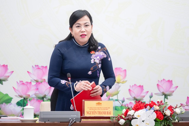 Bà Nguyễn Thanh Hải ,Trưởng Ban Công tác Đại biểu, Phó Ban Tổ chức Trung ương phát biểu tại họp báo. Bà Nguyễn Thanh Hải ,Trưởng Ban Công tác Đại biểu, Phó Ban Tổ chức Trung ương phát biểu tại họp báo.