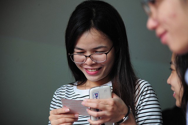 Xổ số Vietlott gây sốt trong ngày ra mắt người dân Thủ đô ảnh 11