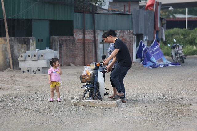 Hà Nội: Người dân bỏ hoang nhà vì mặt đường bỗng dưng cao hơn cả mét ảnh 10