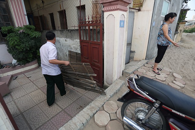 Hà Nội: Người dân bỏ hoang nhà vì mặt đường bỗng dưng cao hơn cả mét ảnh 5