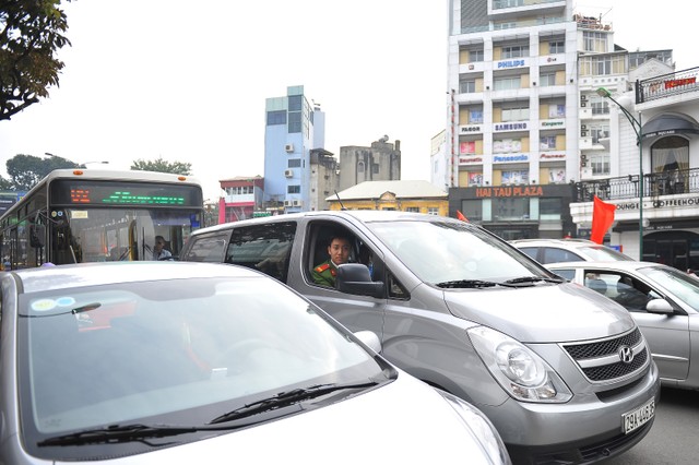 Vietcombank giải thích nguyên nhân tắc ATM dịp Tết ảnh 15