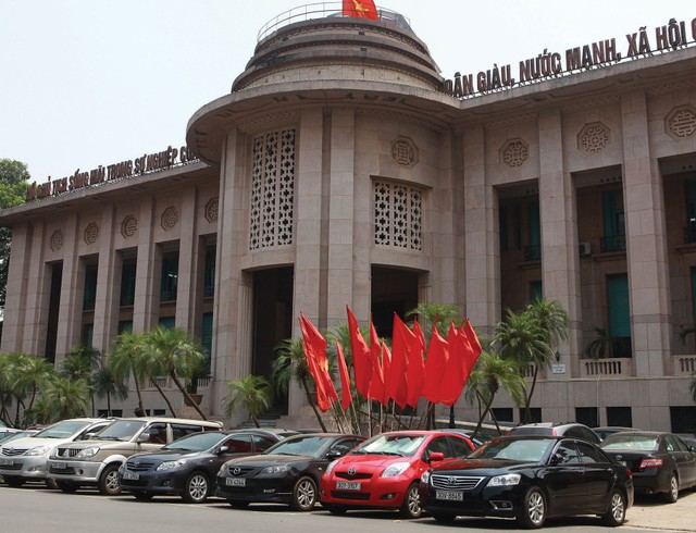 Phó thống đốc Nguyễn Thị Hồng: Các tổ chức tín dụng vững tin vượt qua thách thức ảnh 1