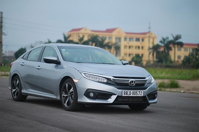 Honda Civic thế hệ mới: Nhập Thái, giá “chát“ ảnh 2