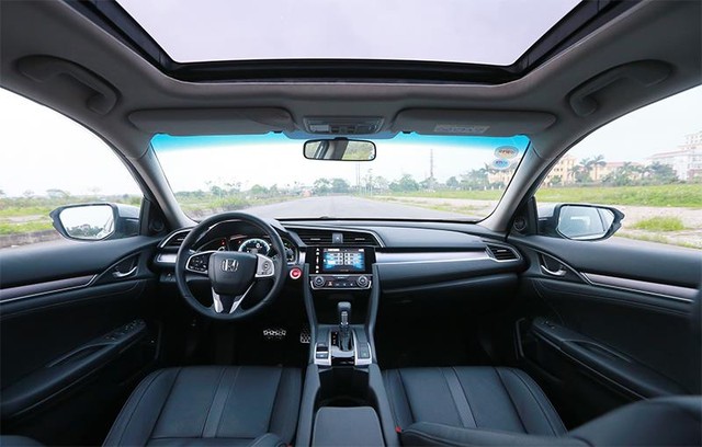 Honda Civic thế hệ mới: Nhập Thái, giá “chát“ ảnh 4
