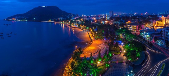 Cung đường về đêm: Con át chủ bài giúp du lịch Vũng Tàu “lột xác“ ảnh 2 Cung đường về đêm: Con át chủ bài giúp du lịch Vũng Tàu “lột xác“ ảnh 2