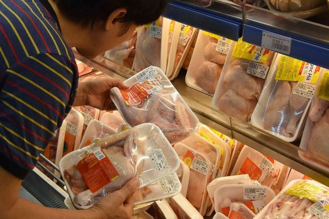 Gà Mỹ nhập 19.800 đồng/kg, giá tăng bao nhiêu sau khi cộng thuế phí? ảnh 1 Gà Mỹ nhập 19.800 đồng/kg, giá tăng bao nhiêu sau khi cộng thuế phí? ảnh 1