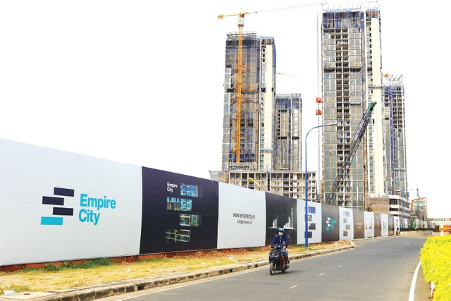 Dự án Empire City được chào bán với giá 200 triệu đồng/m2. Ảnh: Lê Toàn Dự án Empire City được chào bán với giá 200 triệu đồng/m2. Ảnh: Lê Toàn