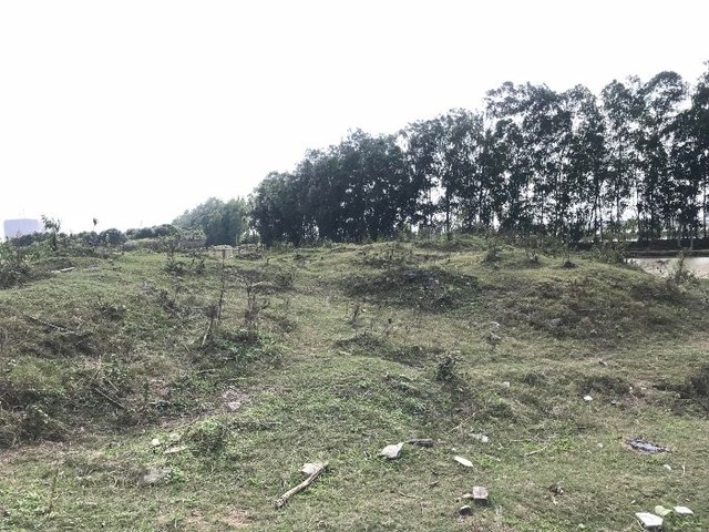 Hiện trạng một góc diện tích thuộc Dự án Khu Giáo dục Nguyễn Trãi. Hiện trạng một góc diện tích thuộc Dự án Khu Giáo dục Nguyễn Trãi.