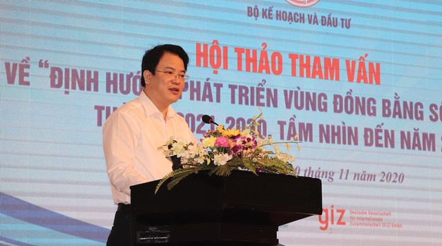 Thứ trưởng Trần Quốc Phương chủ trì Hội thảo tham vấn về “Định hướng phát triển vùng Đồng bằng sông Cửu Long thời kỳ 2021-2030, tầm nhìn đến năm 2050” (Ảnh: HP).