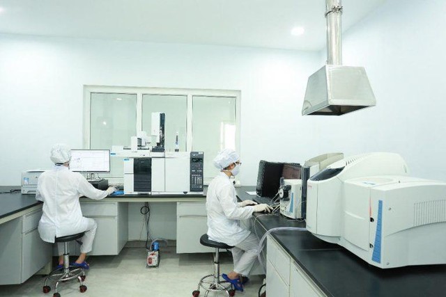 Công ty Cổ phần Anvy được thành lập từ năm 2005 với định hướng ngay từ khi thành lập là lựa chọn nghiên cứu phát triển sản phẩm từ thảo dược tự nhiên để phòng, điều trị, chăm sóc tăng cường sức khỏe cho con người, đặc biệt là với các bệnh lý mãn tính..