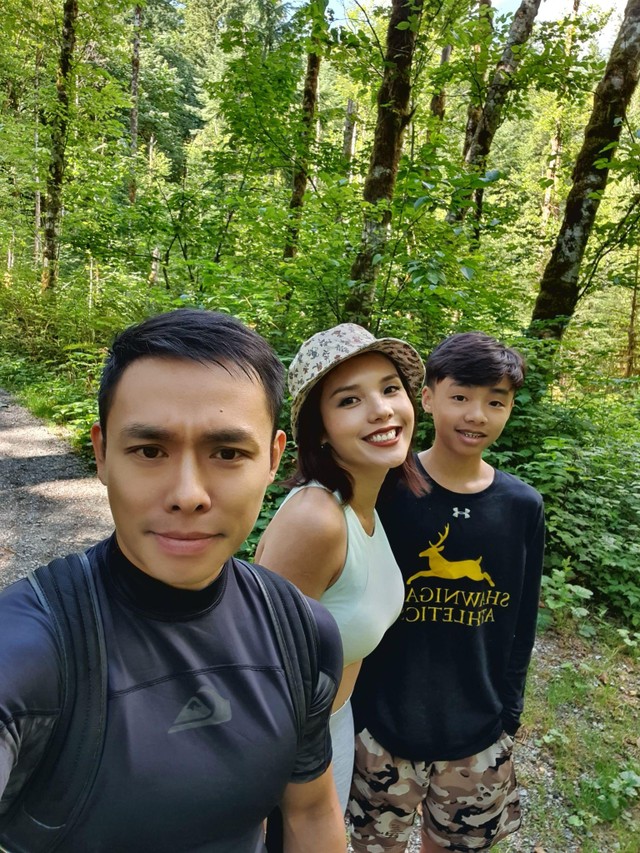 Gia đình doanh nhân Nguyễn Anh Tuấn. Gia đình doanh nhân Nguyễn Anh Tuấn.