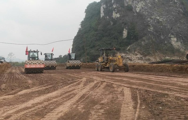 Thi công cao tốc Bắc - Nam phía Đông đoạn qua Thanh Hóa Thi công cao tốc Bắc - Nam phía Đông đoạn qua Thanh Hóa