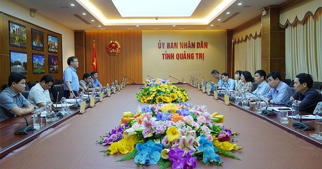 Phó Chủ tịch UBND tỉnh Quảng Trị Lê Đức Tiến làm việc với đoàn công tác Ngân hàng Thế giới. Phó Chủ tịch UBND tỉnh Quảng Trị Lê Đức Tiến làm việc với đoàn công tác Ngân hàng Thế giới.