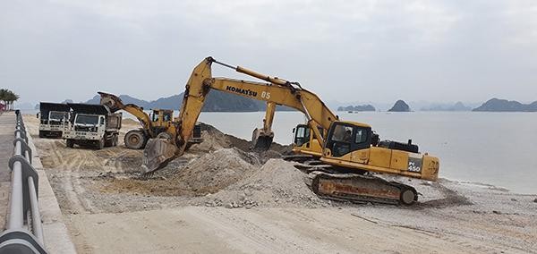 Công ty Phương Đông đã bị xử phạt 100 triệu đồng và phải hoàn trả lại mặt bằng nguyên trạng ban đầu. Công ty Phương Đông đã bị xử phạt 100 triệu đồng và phải hoàn trả lại mặt bằng nguyên trạng ban đầu.