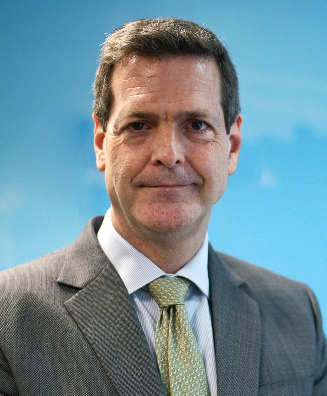 Ông Andrew Jeffries, Giám đốc Quốc gia ADB tại Việt Nam Ông Andrew Jeffries, Giám đốc Quốc gia ADB tại Việt Nam