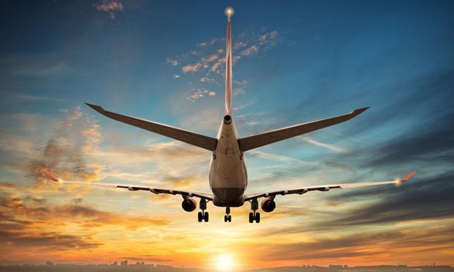 Nhiều lãnh đạo địa phương coi sân bay là mũi đột phá hạ tầng thu hút đầu tư, du lịch. Nhiều lãnh đạo địa phương coi sân bay là mũi đột phá hạ tầng thu hút đầu tư, du lịch.