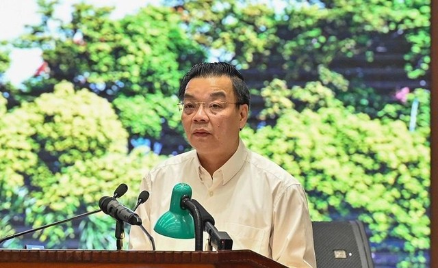 Chủ tịch UBND TP Hà Nội Chu Ngọc Anh báo cáo Thủ tướng Chính phủ về công tác phòng chống dịch Covid-19, tình hình kinh tế - xã hội 6 tháng đầu năm 2021 và nhiệm vụ 6 tháng cuối năm. (Ảnh: Thanh Hải) Chủ tịch UBND TP Hà Nội Chu Ngọc Anh báo cáo Thủ tướng Chính phủ về công tác phòng chống dịch Covid-19, tình hình kinh tế - xã hội 6 tháng đầu năm 2021 và nhiệm vụ 6 tháng cuối năm. (Ảnh: Thanh Hải)