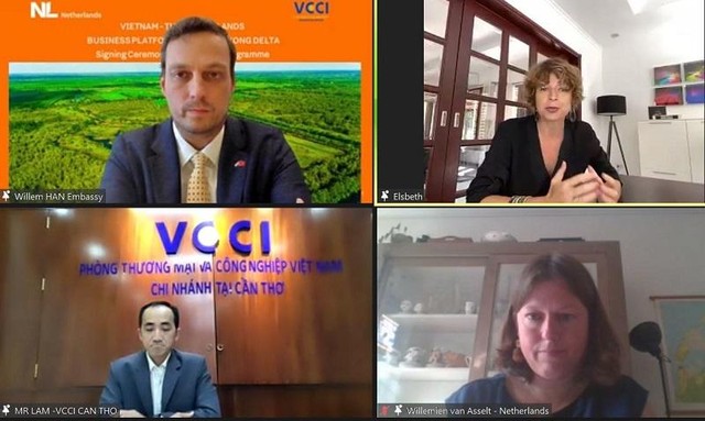 Hình ảnh tại buổi Lễ ký kết trực tuyến