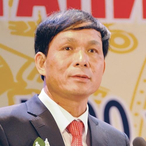 Ông Lương Văn Thư, Chủ tịch HĐQT, kiêm Tổng giám đốc Công ty cổ phần May Đáp Cầu (Bắc Giang) Ông Lương Văn Thư, Chủ tịch HĐQT, kiêm Tổng giám đốc Công ty cổ phần May Đáp Cầu (Bắc Giang)