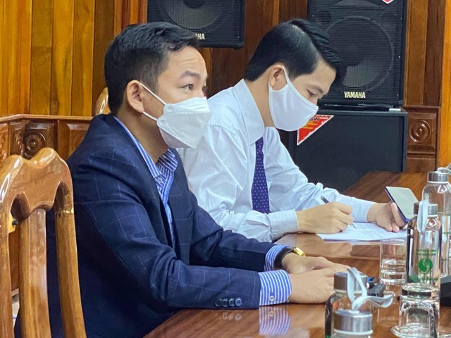 Buổi tọa đàm còn có sự tham dự của các doanh nghiệp tại tỉnh Quảng Bình. Buổi tọa đàm còn có sự tham dự của các doanh nghiệp tại tỉnh Quảng Bình.