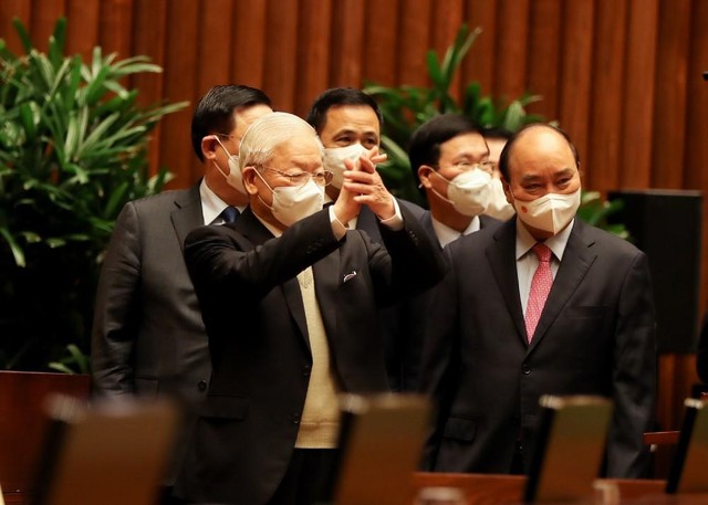 Đầu giờ sáng 24/11, Tổng Bí thư Nguyễn Phú Trọng tới tham dự Hội nghị Đầu giờ sáng 24/11, Tổng Bí thư Nguyễn Phú Trọng tới tham dự Hội nghị