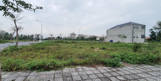 Sau 3 năm mở bán, Khu nhà ở thương mại Trường Thịnh mới có vài hộ dân đến ở. Ảnh: Ngọc Tân Sau 3 năm mở bán, Khu nhà ở thương mại Trường Thịnh mới có vài hộ dân đến ở. Ảnh: Ngọc Tân