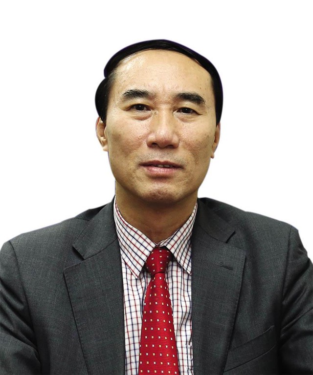 Ông Nguyễn Văn Phụng, Vụ trưởng Vụ Quản lý thuế doanh nghiệp lớn (Tổng cục Thuế). Ông Nguyễn Văn Phụng, Vụ trưởng Vụ Quản lý thuế doanh nghiệp lớn (Tổng cục Thuế).