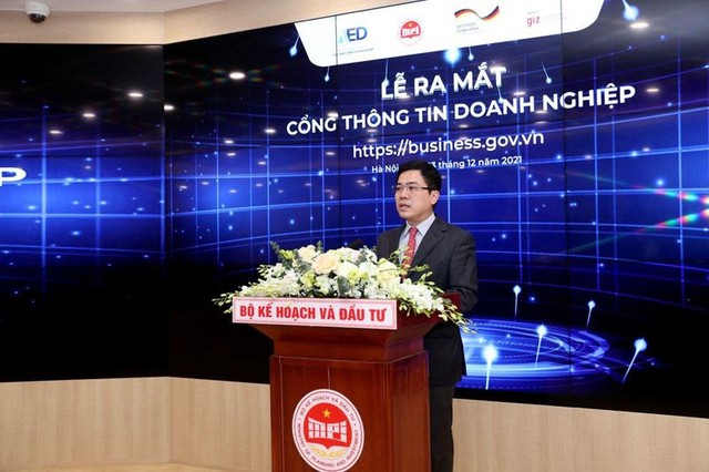 Ông Lê Mạnh Hùng cho biết, Cổng thông tin doanh nghiệp sẽ làm cầu nối giữa cộng đồng doanh nghiệp Việt Nam với cộng đồng doanh nghiệp toàn cầu (Ảnh: MPI)