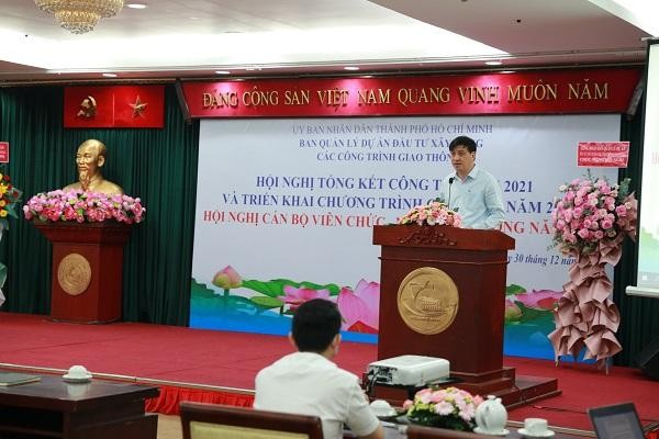 Ông Lê Hòa Bình, Phó chủ tịch thường trực UBND TP.HCM phát biểu tại Hội nghị Ông Lê Hòa Bình, Phó chủ tịch thường trực UBND TP.HCM phát biểu tại Hội nghị