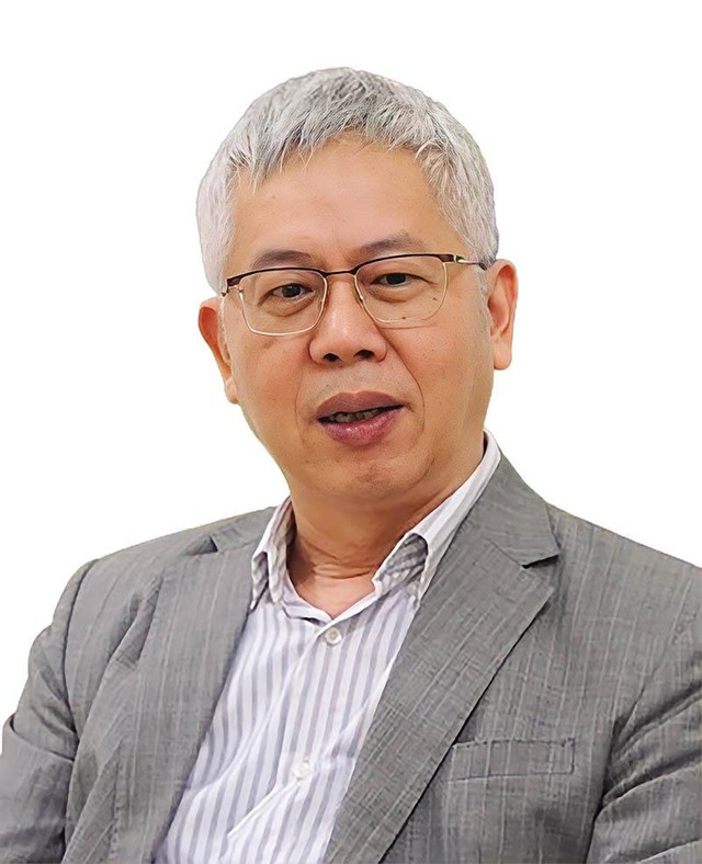 TS. Nguyễn Đức Kiên, Tổ trưởng Tổ Nghiên cứu kinh tế của Thủ tướng Chính phủ, nguyên Phó chủ nhiệm Ủy ban Kinh tế của Quốc hội