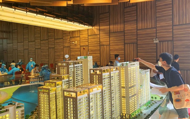 Nhu cầu nhà ở tăng cao dịp cận Tết. Ảnh: Lê Toàn Nhu cầu nhà ở tăng cao dịp cận Tết. Ảnh: Lê Toàn