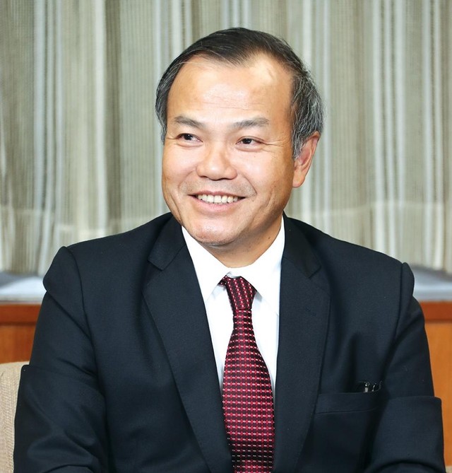 Đại sứ Việt Nam tại Nhật Bản Vũ Hồng Nam. Đại sứ Việt Nam tại Nhật Bản Vũ Hồng Nam.