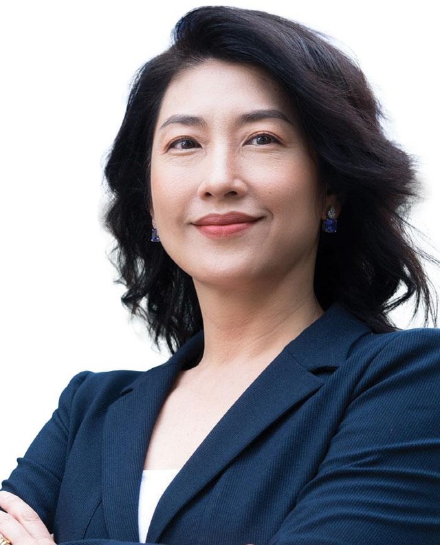 Bà Michele Wee, Tổng giám đốc Ngân hàng Standard Chartered Việt Nam