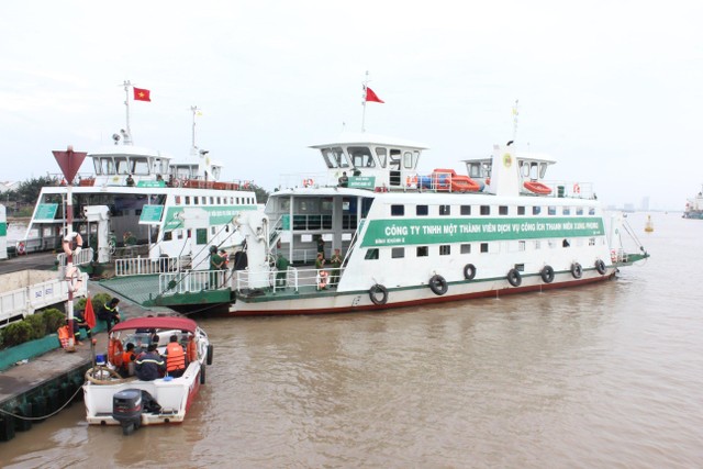 Từ TP.HCM đi huyện Nhơn Trạch, Đồng Nai hiện nay chủ yếu đi qua phà Cát Lái Từ TP.HCM đi huyện Nhơn Trạch, Đồng Nai hiện nay chủ yếu đi qua phà Cát Lái